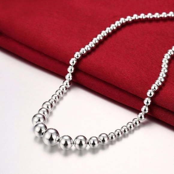 Real 925 Sterling Silver Graduated Bead Necklace - Picture 3 of 3